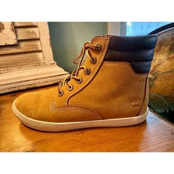 Timberland Dausette Sneaker Ladies Boots size 7 1/2 Tan Brown A1KLZ - Picture 4 of 15